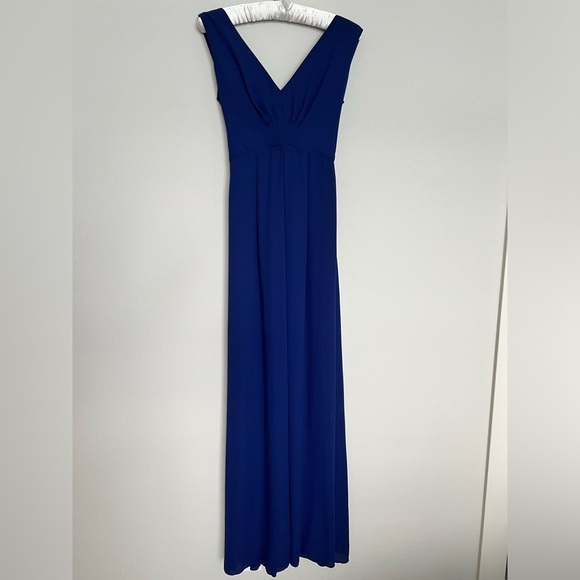 BCBCMaxazria Norah Maxi Dress in Orient Blue Chiffon Size 4 Wedding Formal Date - Picture 3 of 12
